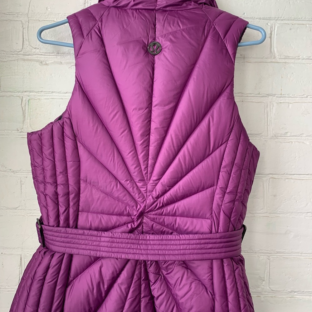 Reversible down vest - Picture 4 of 9
